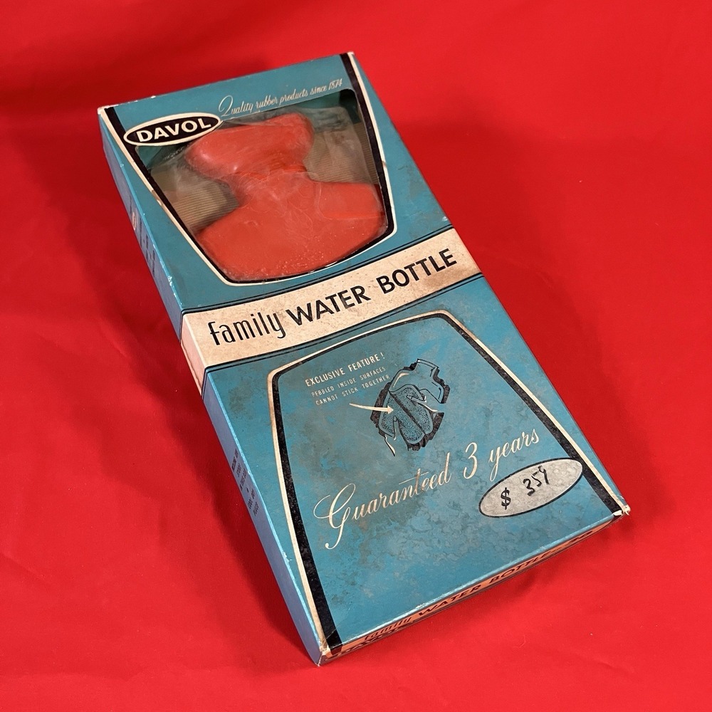Vintage 1940/50s Davol Rubber Water Bottle Ice Bag Combo w/ Original Box / Flaws